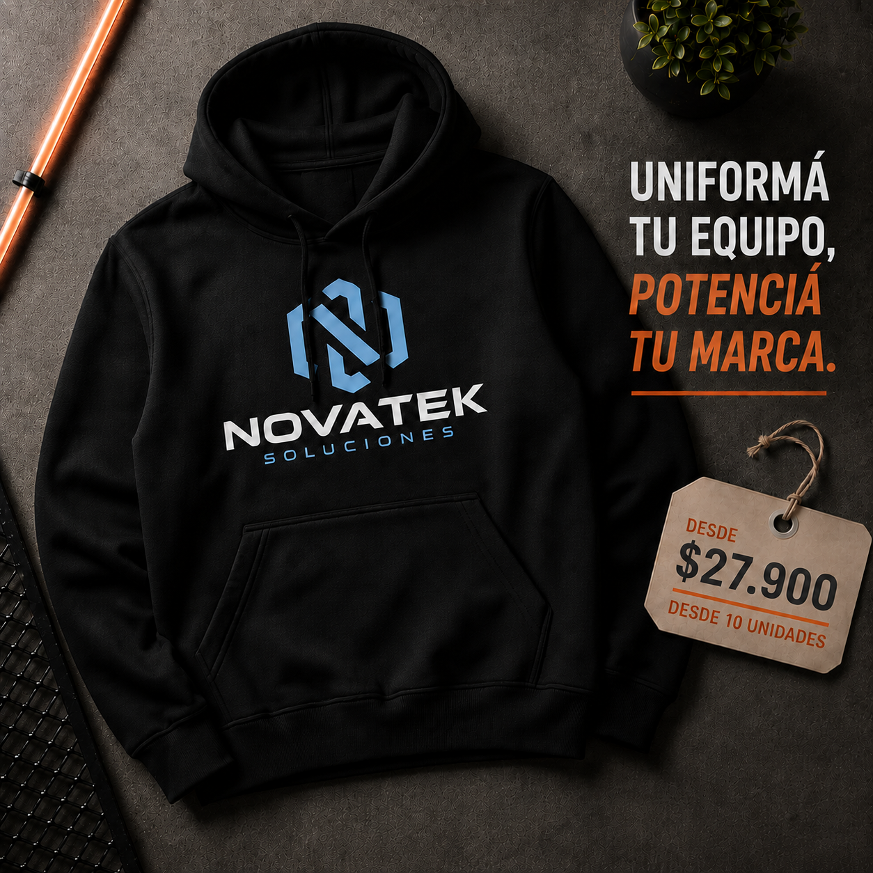 Pieza publicitaria Mouli — hoodie personalizado